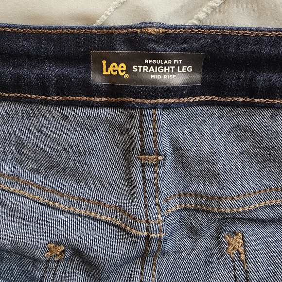 NWT Lee Straight Leg Jeans Size 16 - Picture 8 of 10